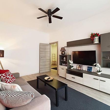 Genova Center Apartment - San Martino Kültér fotó